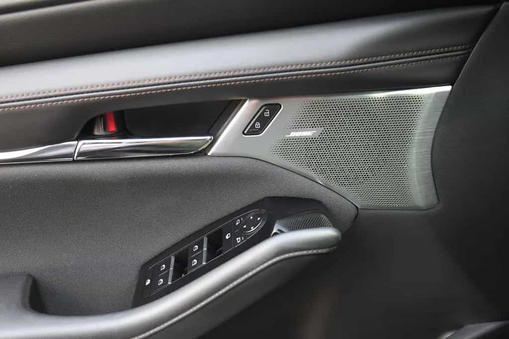 Mazda 3 Selection DESIGN-P/PREMIUM-P/360°/BOSE/A18/WKR 10/2022-photo-12