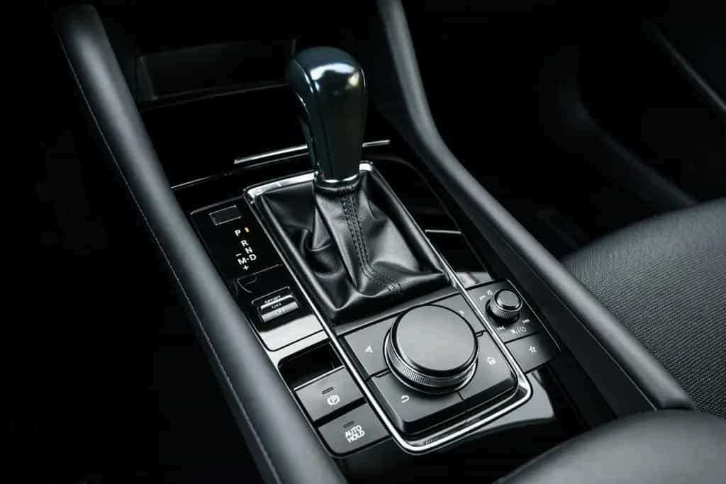 Mazda 3 SELECTION Aut. DESI-P /ACC/KeyLess/rKamera/AHK 05/2019-photo-10