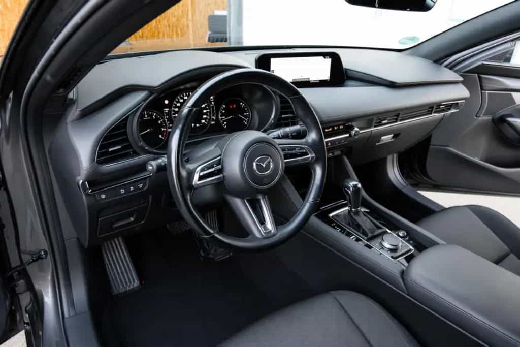 Mazda 3 SELECTION Aut. DESI-P /ACC/KeyLess/rKamera/AHK 05/2019-photo-7