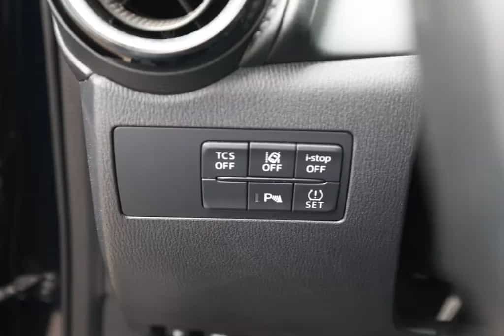 Mazda CX-3 SPORTS /r.Kamera/NAV/HeadUp/KeyLess/T-Leder 05/2019-photo-15