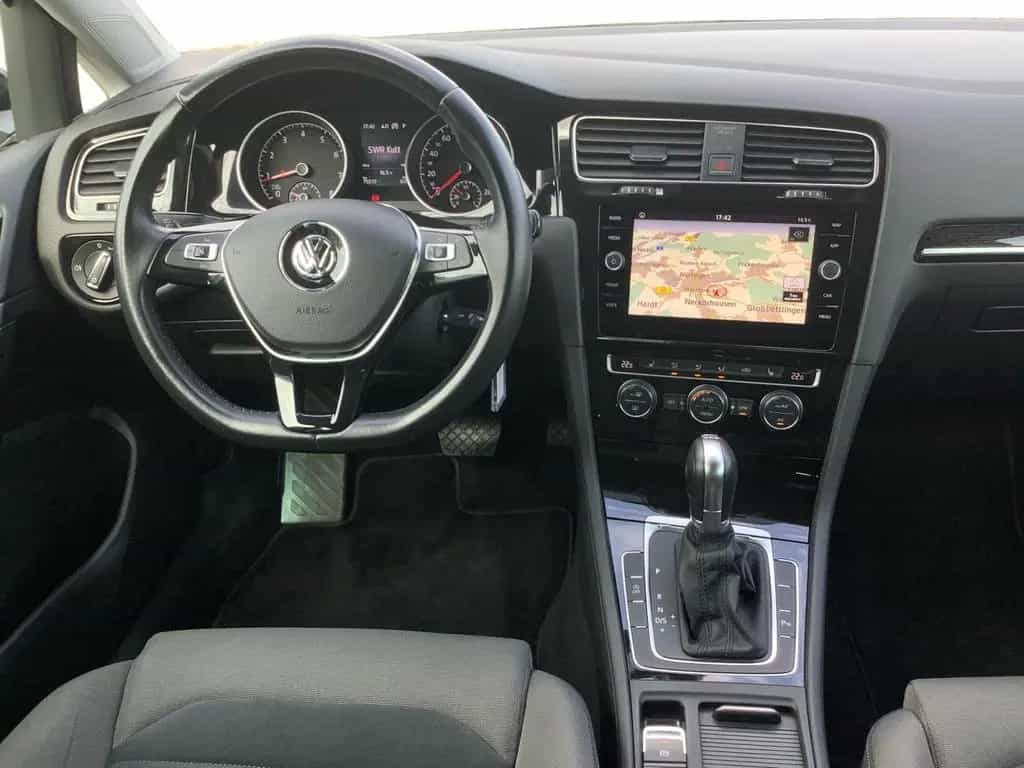 Volkswagen Golf VII 1.4 TSI DSG R-line Highline LED Navi SH 05/2017-photo-9
