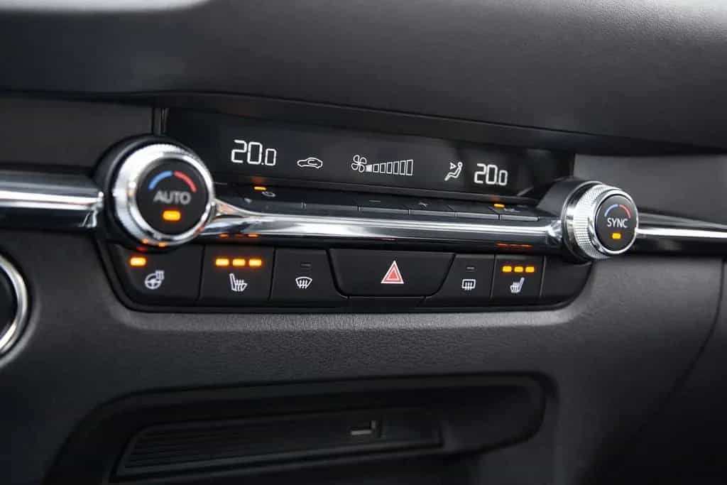 Mazda CX-30 X 2.0 M Selection DESI-/ACT-P A18 360° WKR 03/2021-photo-13