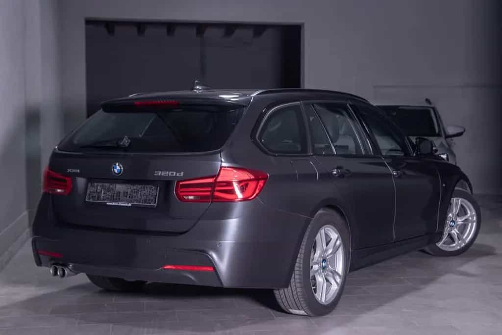 BMW 320 d Touring xDrive M Sport HUD/Pano/HiFi/LED 03/2017-photo-6