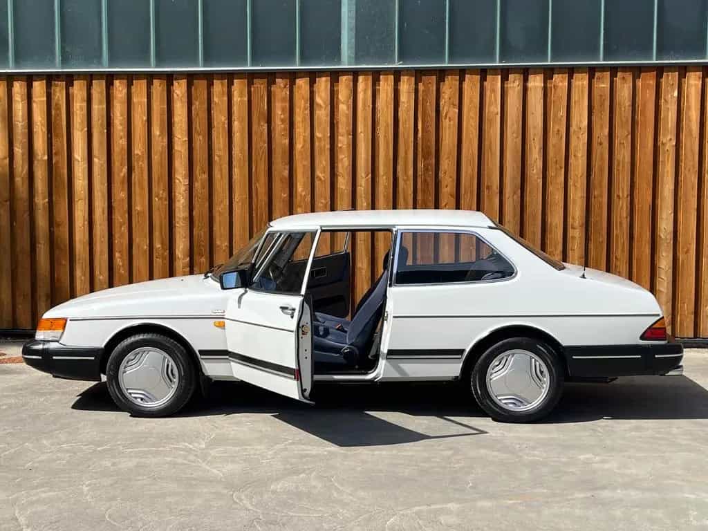 Saab 99 900i 5-Gang, 1a Pflegezustand, rostfrei 05/1989-photo-13