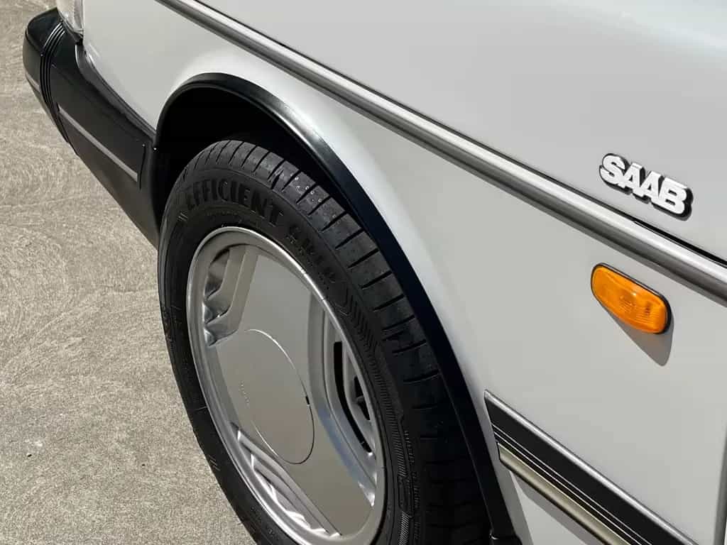 Saab 99 900i 5-Gang, 1a Pflegezustand, rostfrei 05/1989-photo-9