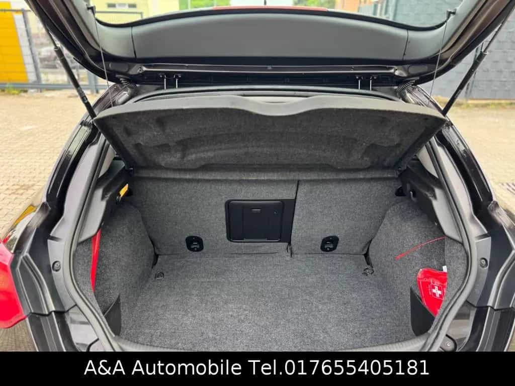 Alfa Romeo Giulietta Super 1.4 TÜV Neu Garantie inkl. 09/2012-photo-17