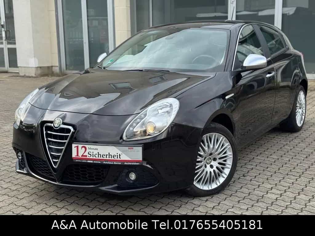 Alfa Romeo Giulietta Super 1.4 TÜV Neu Garantie inkl. 09/2012-photo-2