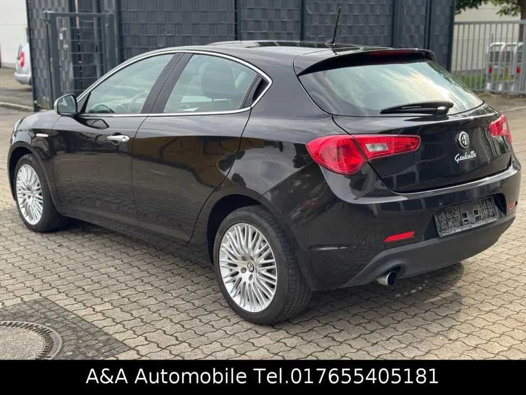 Alfa Romeo Giulietta Super 1.4 TÜV Neu Garantie inkl. 09/2012-photo-7