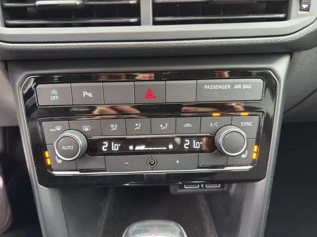 Volkswagen T-Cross 1.0 TSI DSG Life*ACC+Navi*DAB+*CarPlay 08/2020-photo-21
