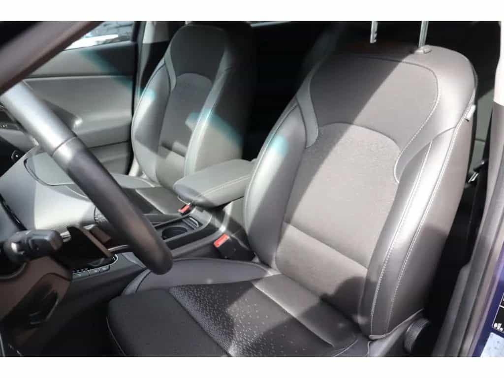 Hyundai i30 Fastback 1.4 T-GDI Premium Szthzg. RFK Autom 01/2020-photo-17