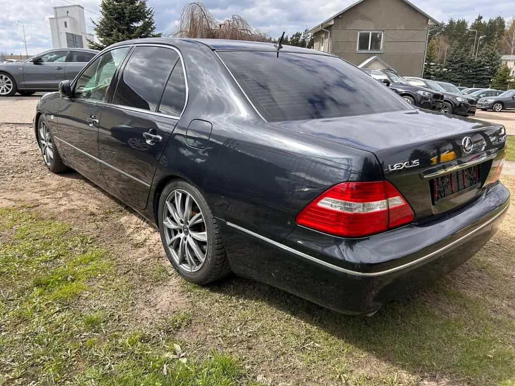 Lexus LS 430 - - 05/2005-photo-3