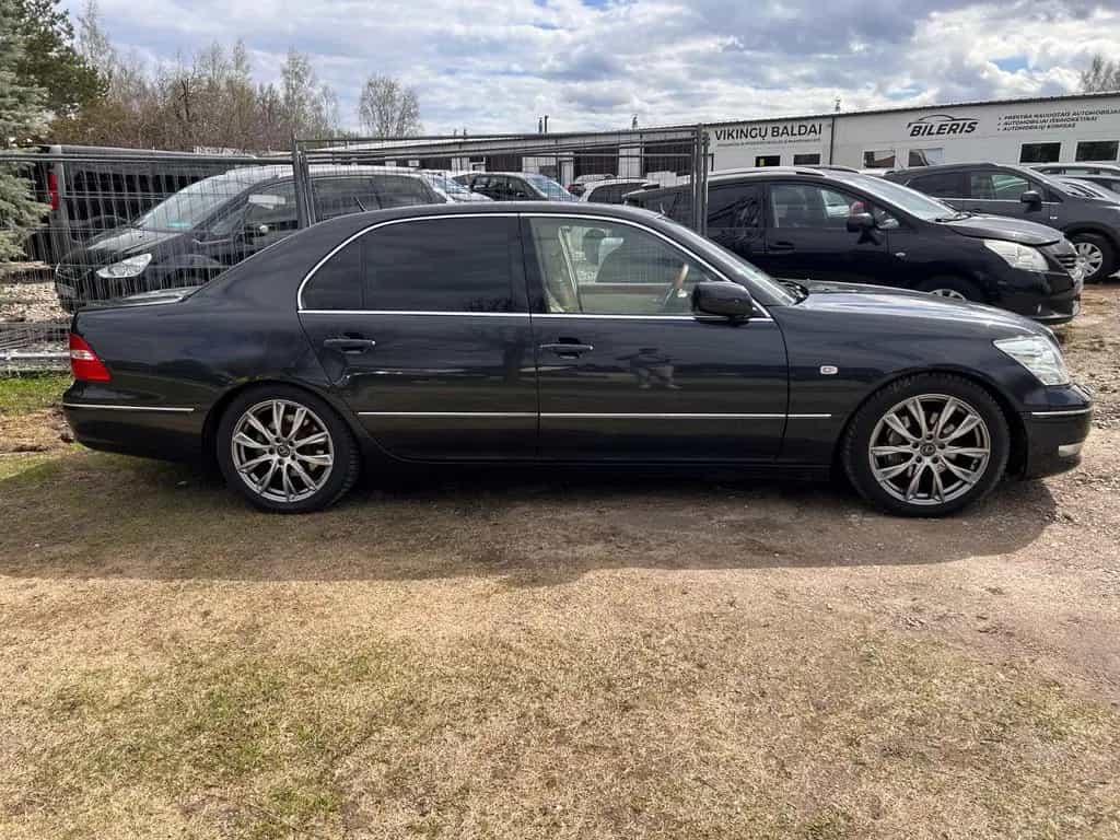 Lexus LS 430 - - 05/2005-photo-4