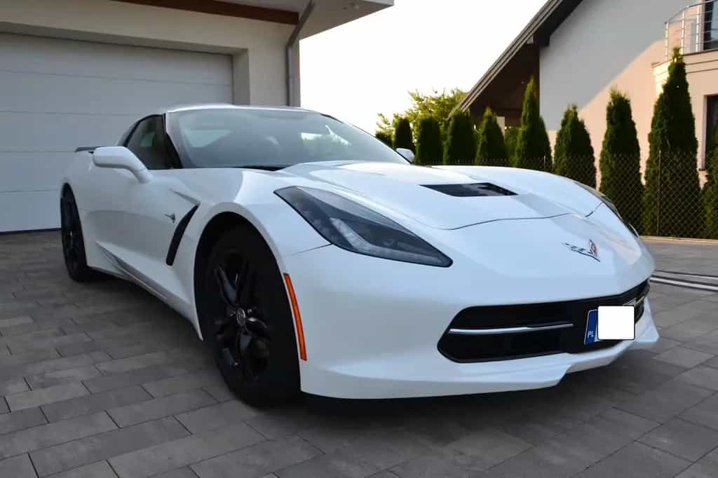 Corvette C7 6.2 V8 AT8 Stingray 04/2017-photo-1