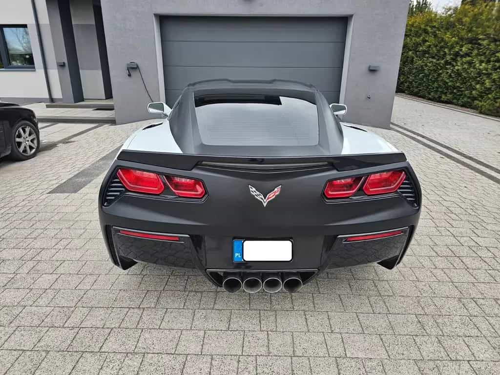 Corvette C7 6.2 V8 AT8 Stingray 04/2017-photo-3