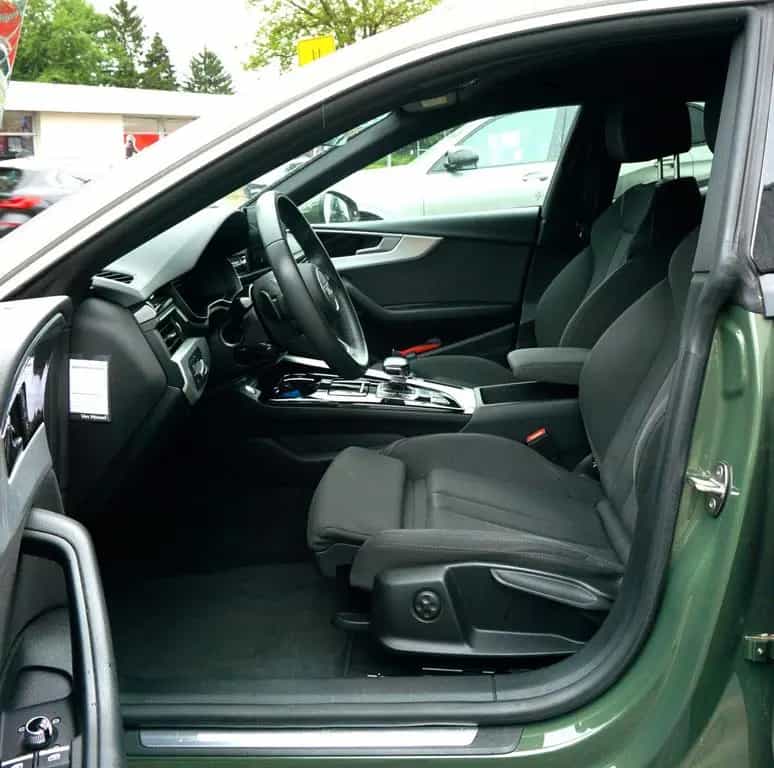 Audi A5 35 TFSI Sportback 02/2023-photo-11