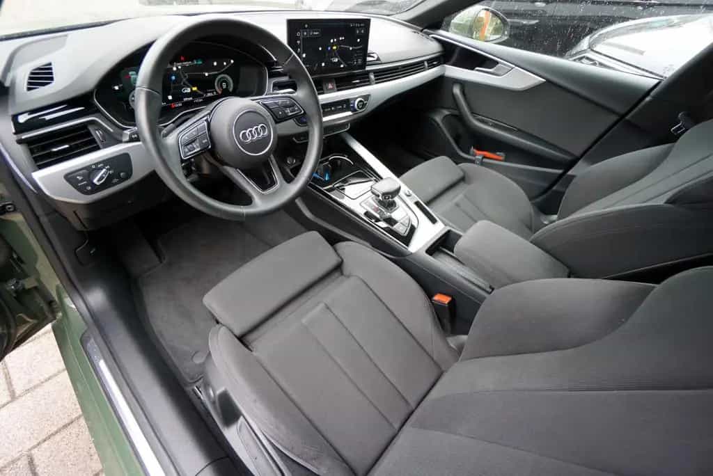 Audi A5 35 TFSI Sportback 02/2023-photo-12