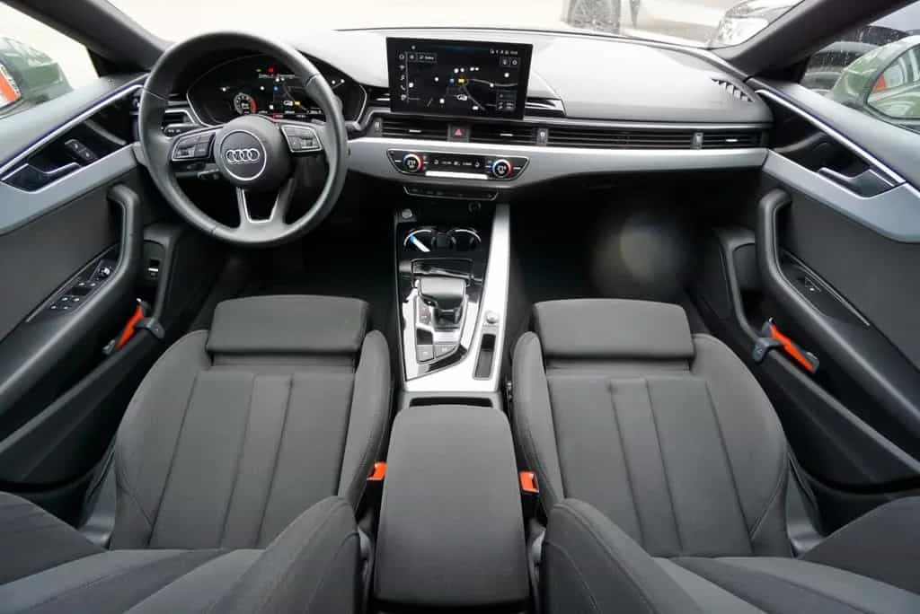 Audi A5 35 TFSI Sportback 02/2023-photo-13