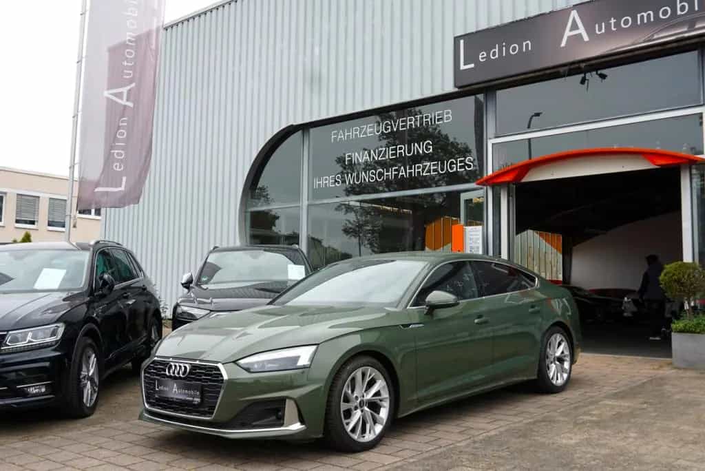 Audi A5 35 TFSI Sportback 02/2023-photo-2