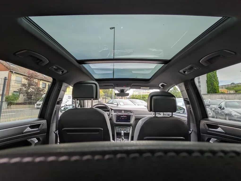 Volkswagen Tiguan Allspace R-Line High.4M*ACC*PANO*HUD*360° 08/2020-photo-16