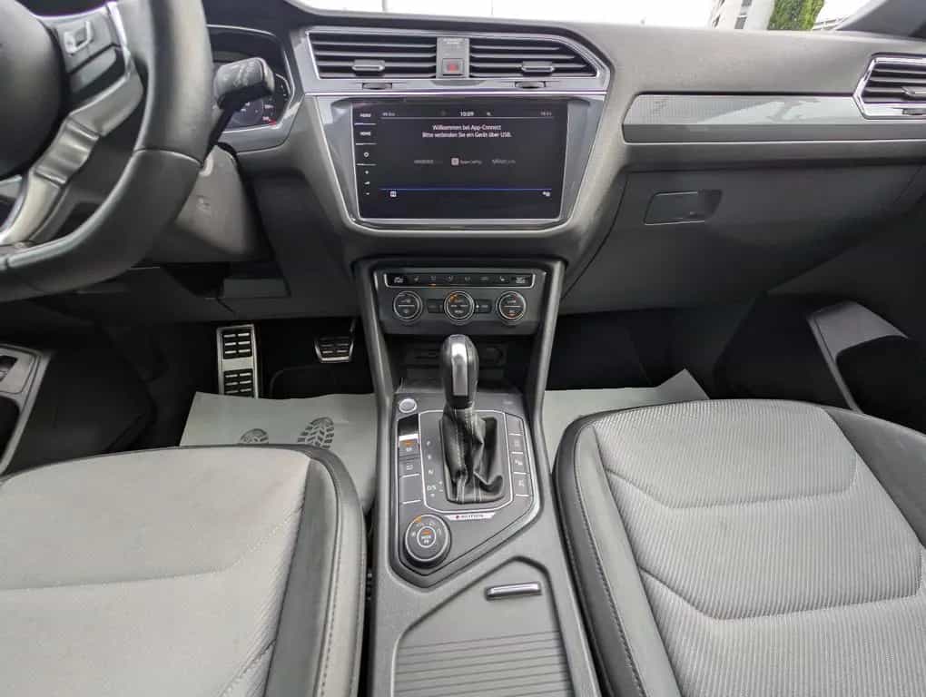 Volkswagen Tiguan Allspace R-Line High.4M*ACC*PANO*HUD*360° 08/2020-photo-22