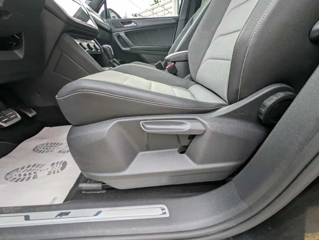 Volkswagen Tiguan Allspace R-Line High.4M*ACC*PANO*HUD*360° 08/2020-photo-25