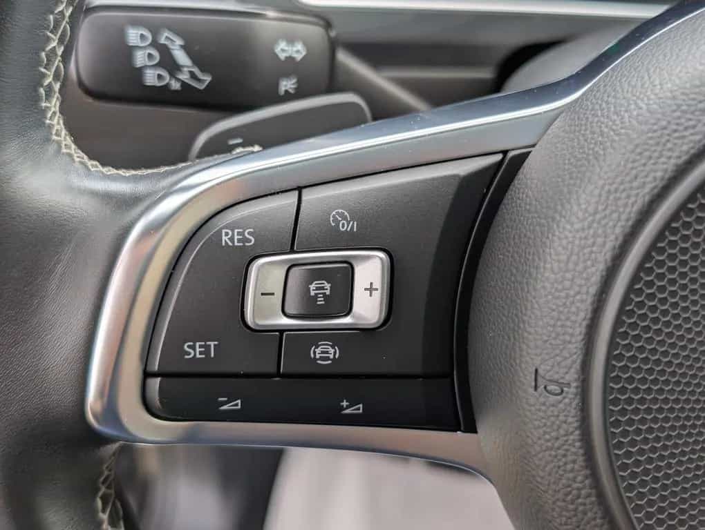 Volkswagen Tiguan Allspace R-Line High.4M*ACC*PANO*HUD*360° 08/2020-photo-27