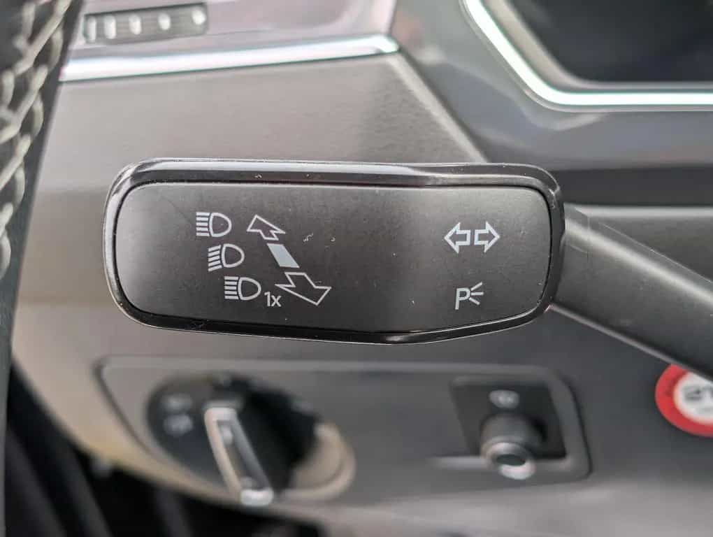Volkswagen Tiguan Allspace R-Line High.4M*ACC*PANO*HUD*360° 08/2020-photo-29
