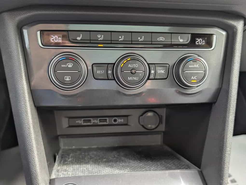 Volkswagen Tiguan Allspace R-Line High.4M*ACC*PANO*HUD*360° 08/2020-photo-36