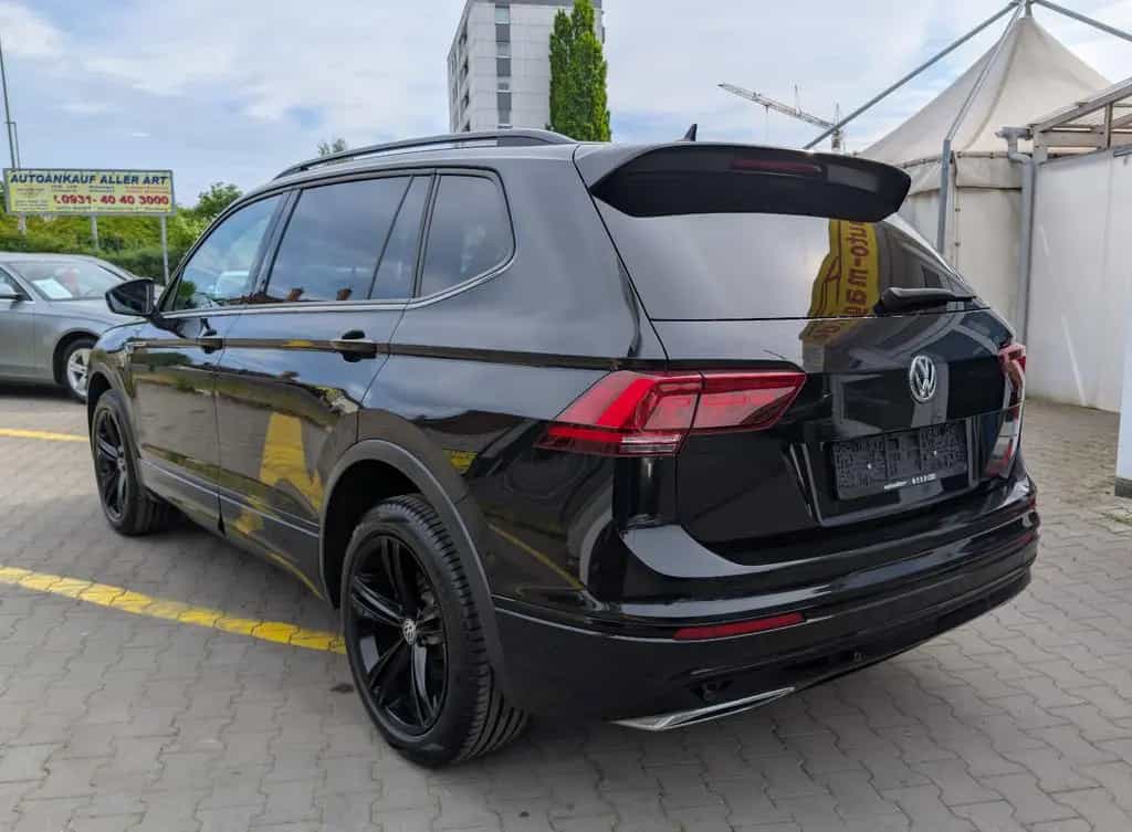 Volkswagen Tiguan Allspace R-Line High.4M*ACC*PANO*HUD*360° 08/2020-photo-6