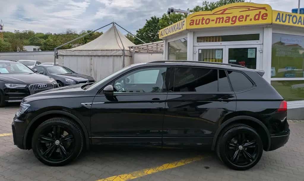 Volkswagen Tiguan Allspace R-Line High.4M*ACC*PANO*HUD*360° 08/2020-photo-7