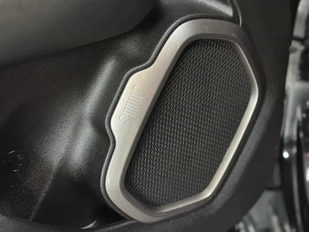 Jeep Renegade 1.0l T-GDI I3 Limited 2.HA/S-HE/NAVI/LM 07/2019-photo-32