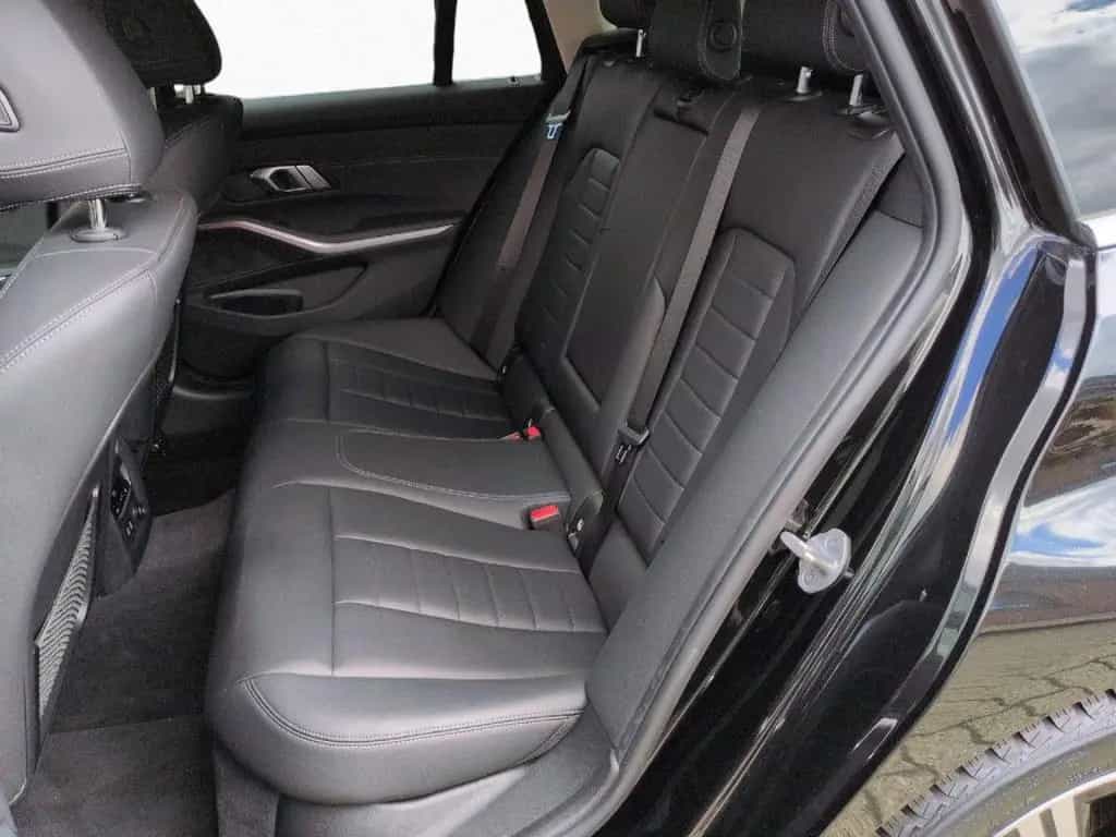 BMW 320 d xD Tour Luxury LiveProf DAProf RFK AHK HUD 11/2019-photo-11