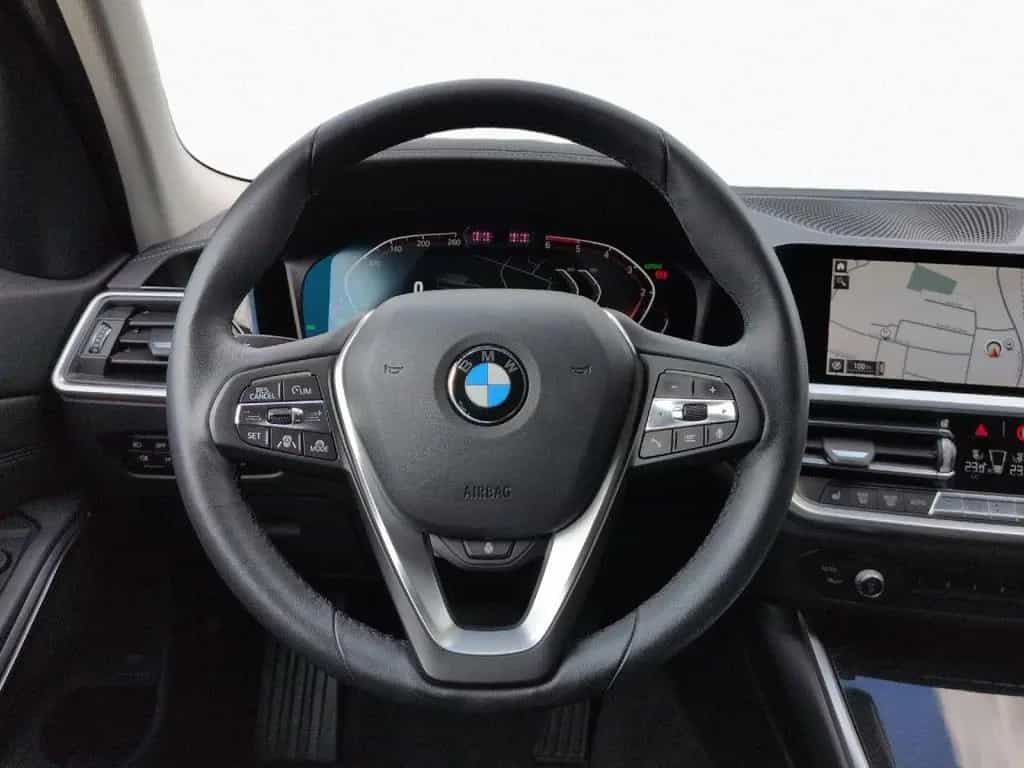 BMW 320 d xD Tour Luxury LiveProf DAProf RFK AHK HUD 11/2019-photo-13