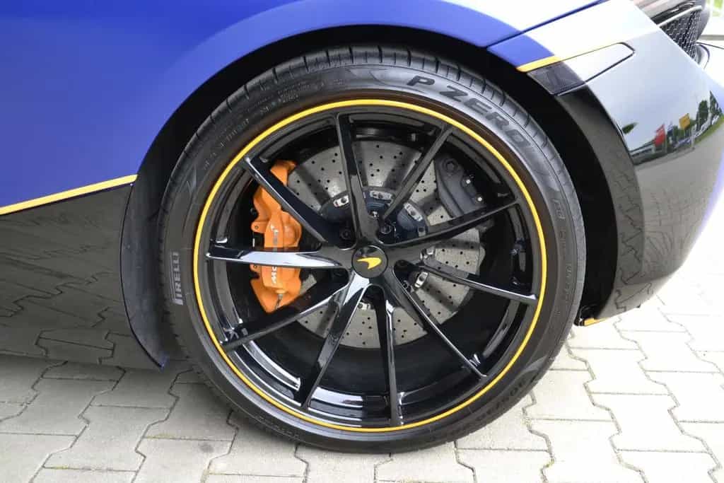 McLaren 720S *PERFORMANCE*MSO*LIFT*360*B&W*CARBON*MATT* 03/2021-photo-31