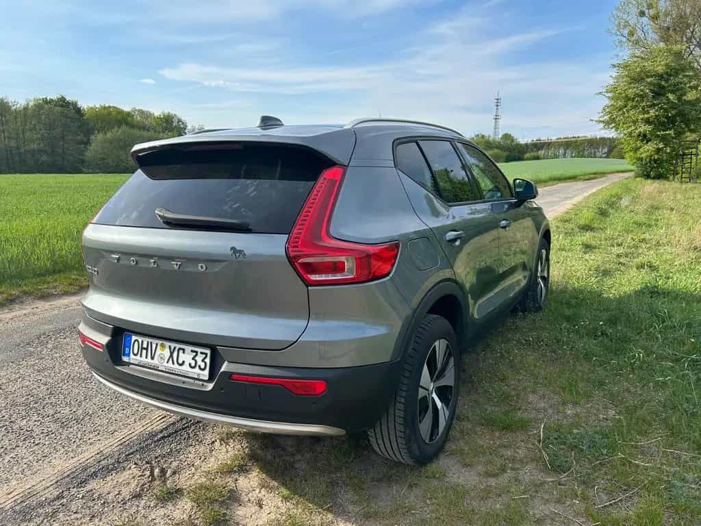 Volvo XC40 T3 Momentum Momentum 10/2018-photo-2