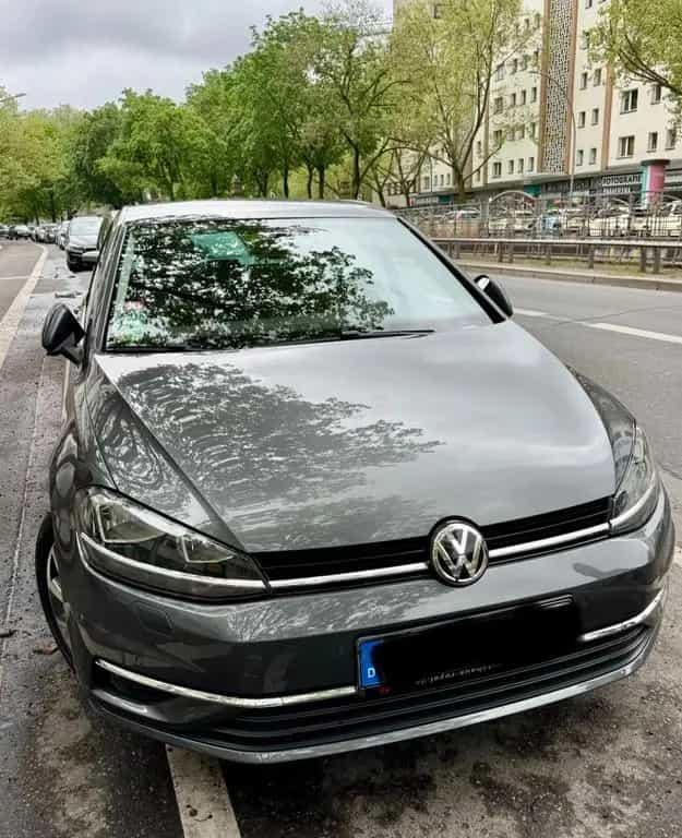 Volkswagen Golf Automatik 1.0 TSI DSG Sound -sehr gepflegt 10/2017-photo-0