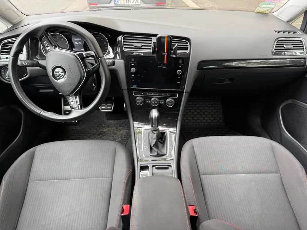 Volkswagen Golf Automatik 1.0 TSI DSG Sound -sehr gepflegt 10/2017-photo-9