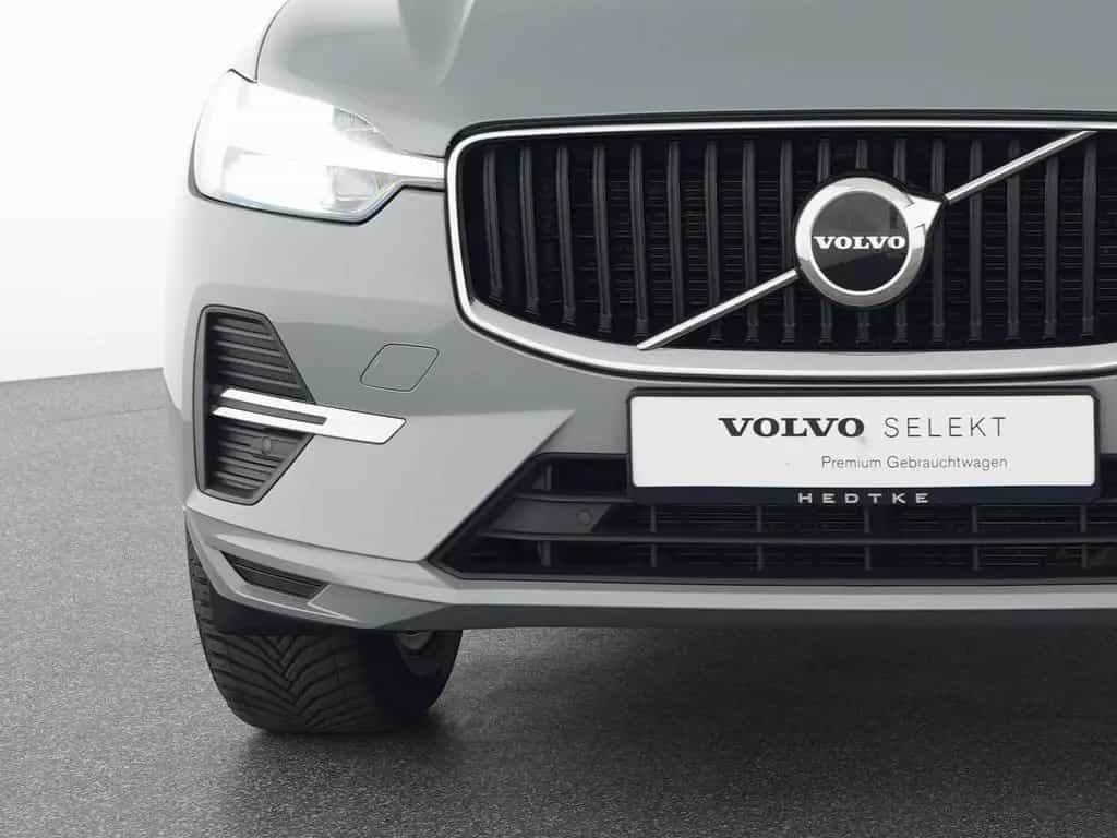 Volvo XC60 B4 Diesel Geartronic Core AHK 10/2023-photo-16