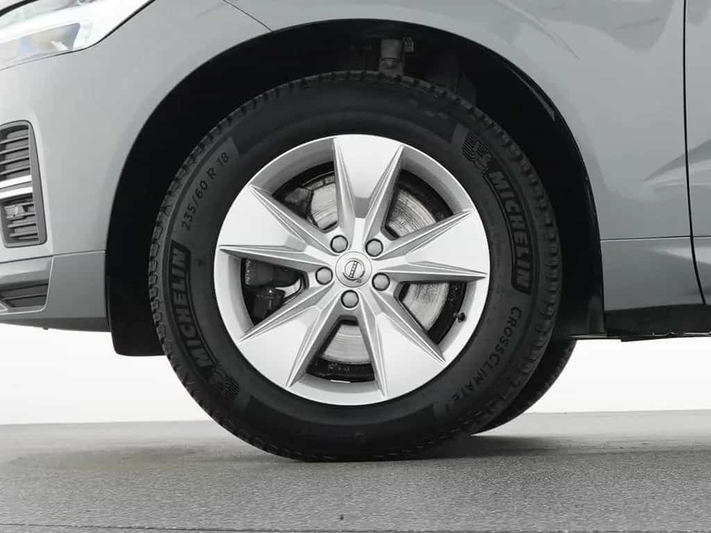 Volvo XC60 B4 Diesel Geartronic Core AHK 10/2023-photo-19