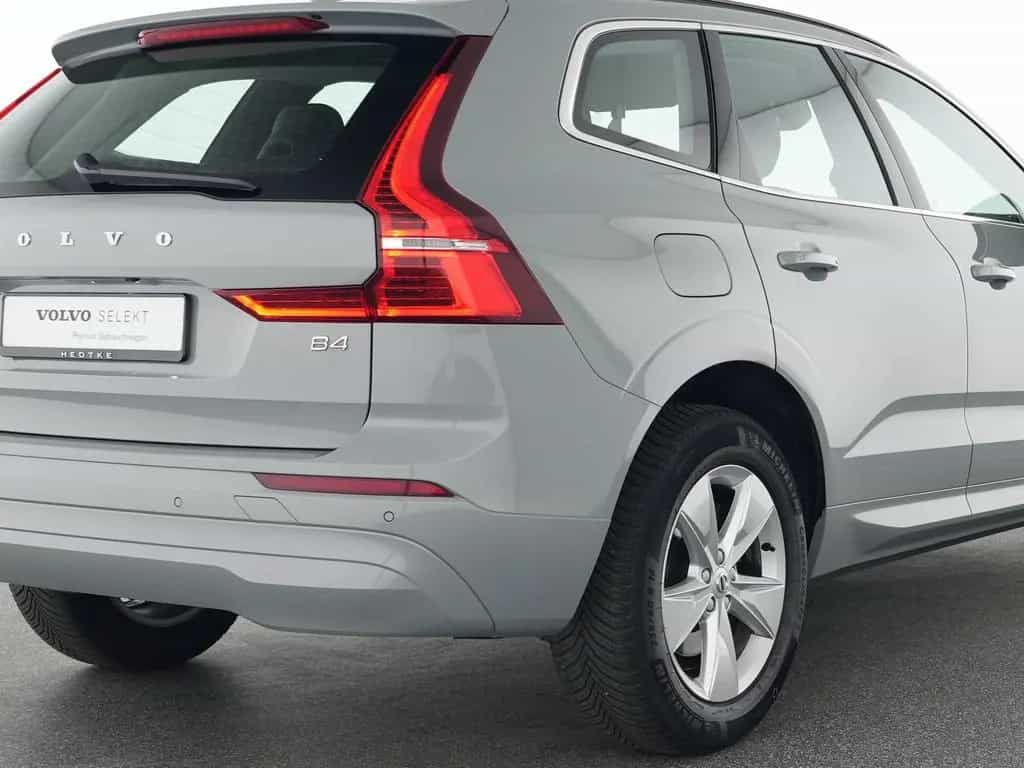 Volvo XC60 B4 Diesel Geartronic Core AHK 10/2023-photo-9