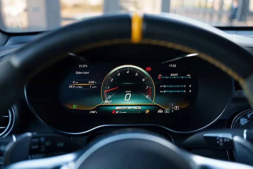 Mercedes-Benz Other GLC 63 S AMG 4Matic+ / Exclusive / Night / AHK 09/2019-photo-14