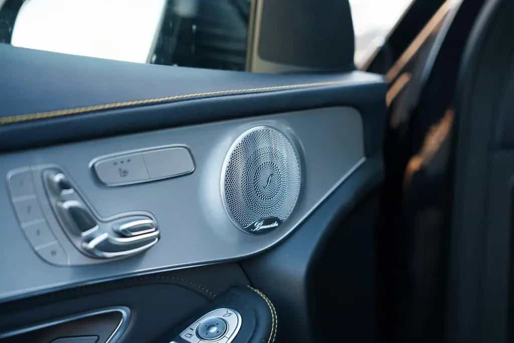 Mercedes-Benz Other GLC 63 S AMG 4Matic+ / Exclusive / Night / AHK 09/2019-photo-19