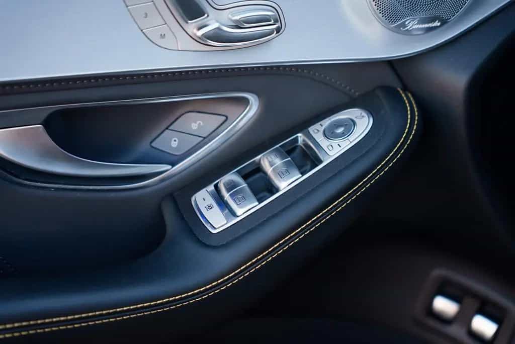 Mercedes-Benz Other GLC 63 S AMG 4Matic+ / Exclusive / Night / AHK 09/2019-photo-21