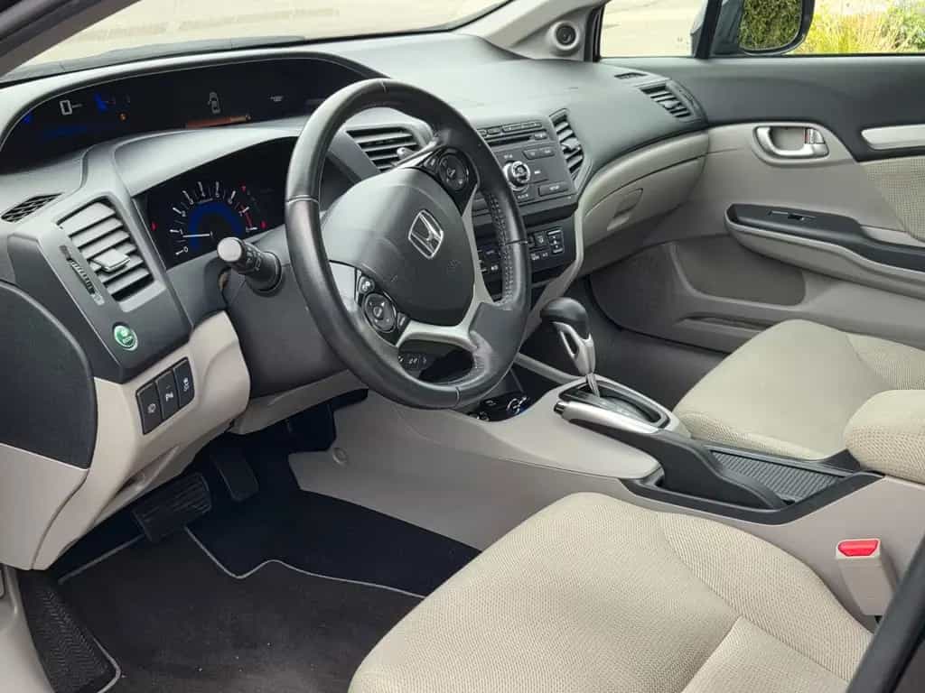 Honda Civic 1.8 Lim.-Executive*1.Hand*AUT*Xenon*SD*SH* 03/2016-photo-12