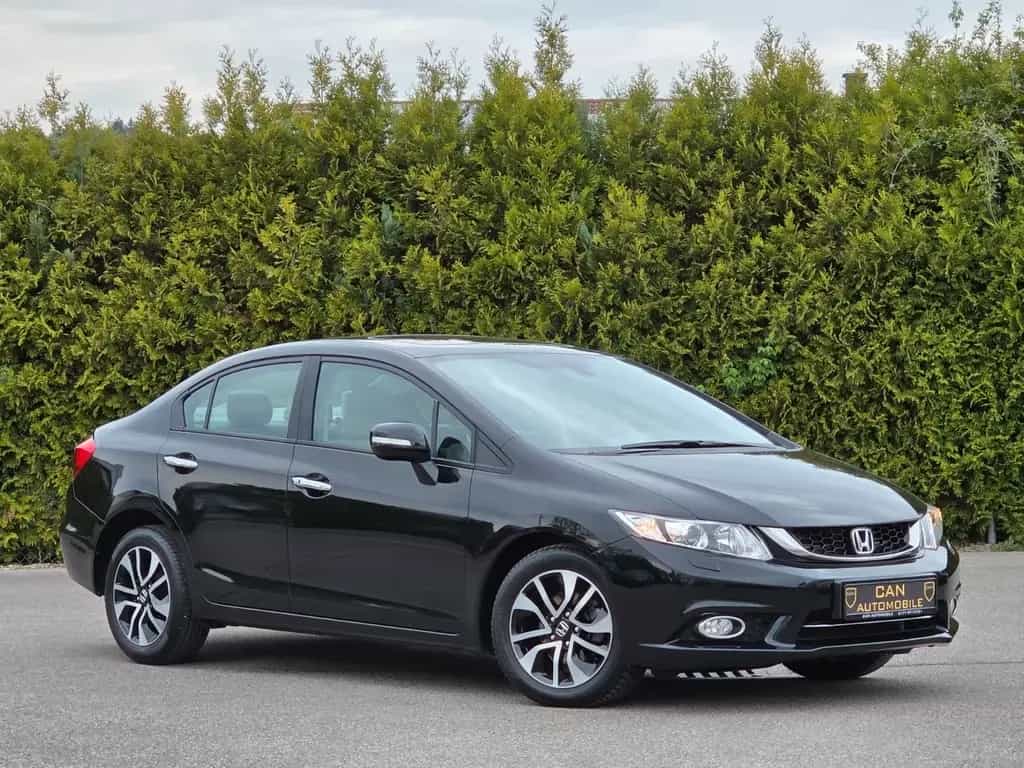 Honda Civic 1.8 Lim.-Executive*1.Hand*AUT*Xenon*SD*SH* 03/2016-photo-15