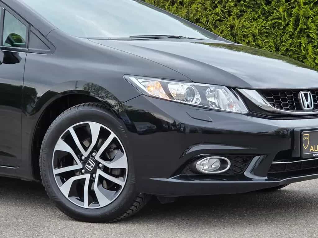 Honda Civic 1.8 Lim.-Executive*1.Hand*AUT*Xenon*SD*SH* 03/2016-photo-19