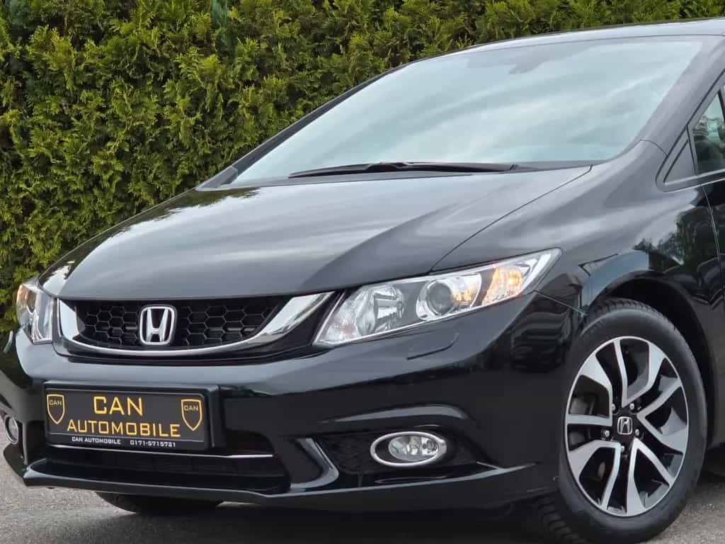 Honda Civic 1.8 Lim.-Executive*1.Hand*AUT*Xenon*SD*SH* 03/2016-photo-2