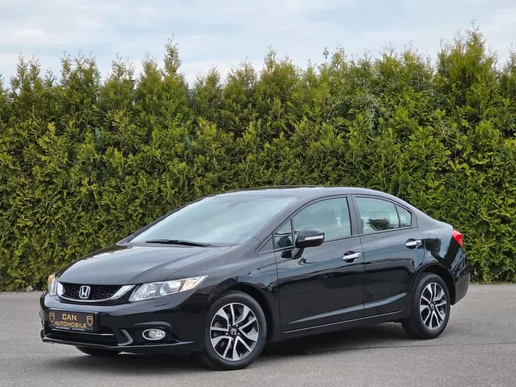 Honda Civic 1.8 Lim.-Executive*1.Hand*AUT*Xenon*SD*SH* 03/2016-photo-8