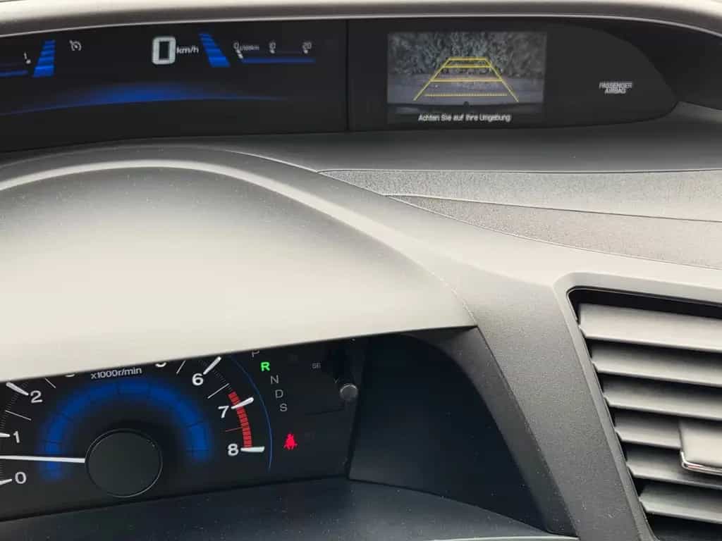 Honda Civic 1.8 Lim.-Executive*1.Hand*AUT*Xenon*SD*SH* 03/2016-photo-9