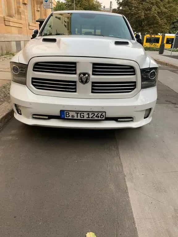 Dodge RAM SPORT LUFT*RAMBOX*VOLL*AHK*NAVI 07/2016-photo-0